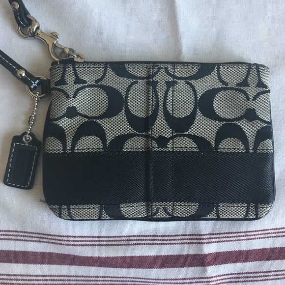Coach Wristlet - Picture 2 of 5